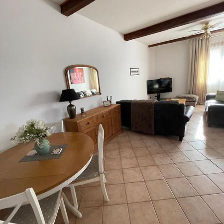 Gite D'Ecosse Apartment Azille Exterior foto